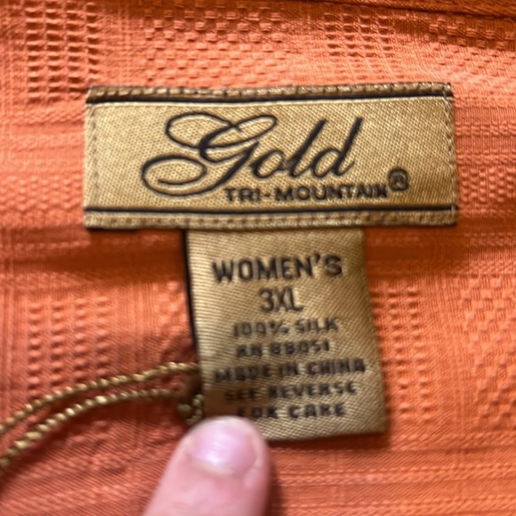 Gold tri mountain shirt, size 3XL, real silk - Picture 4 of 6